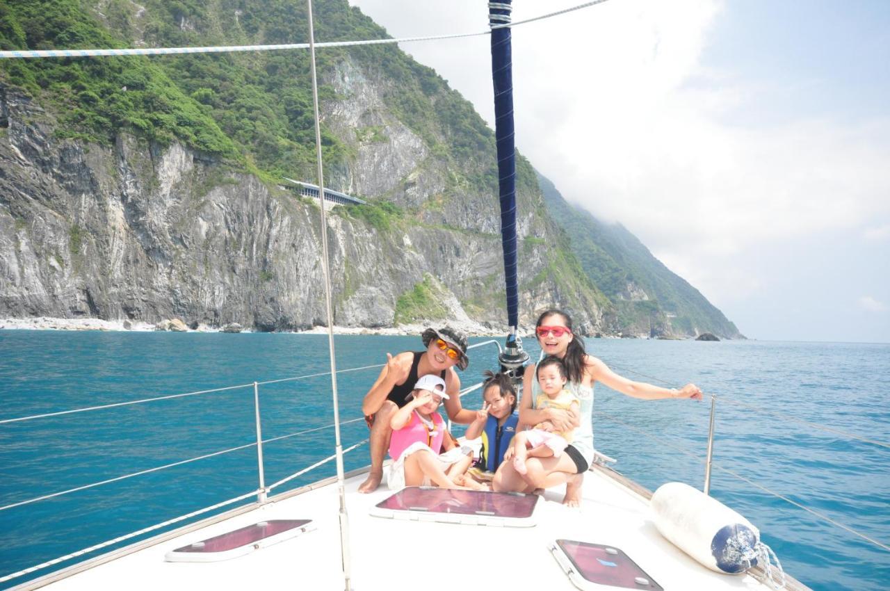 舟津食旅 Mooring B&B 禁菸民宿 友善寵物不接待貓 訂房請詳閱寵物及人類住宿須知 화롄 외부 사진